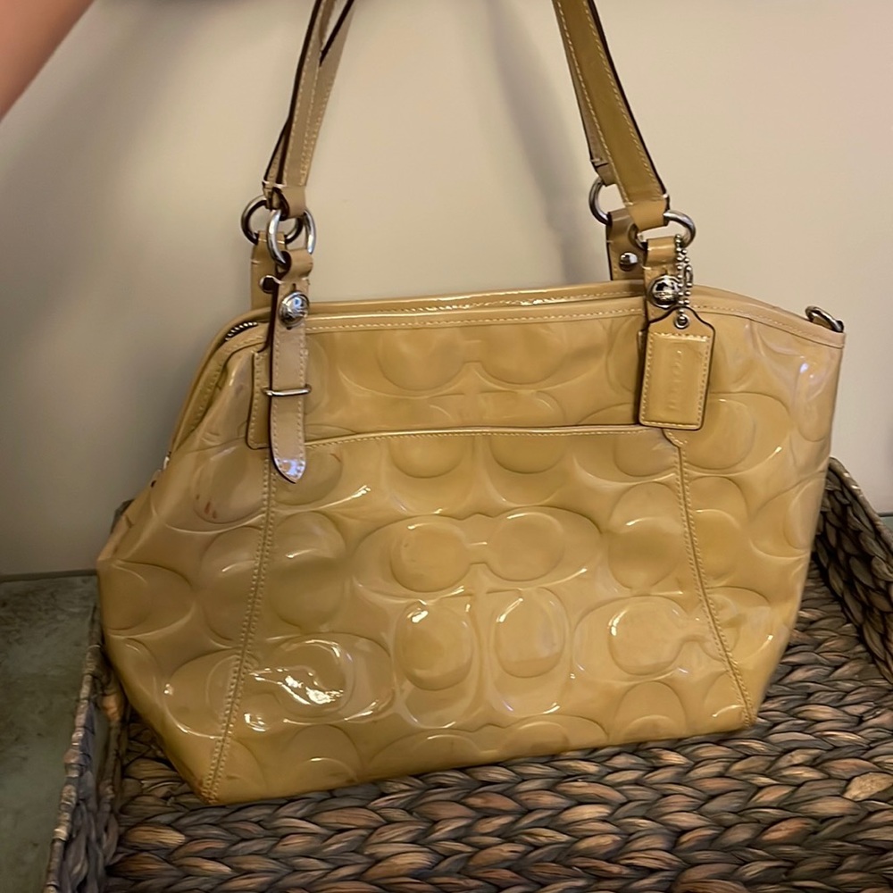 Coach Bag - Picture 3 of 4